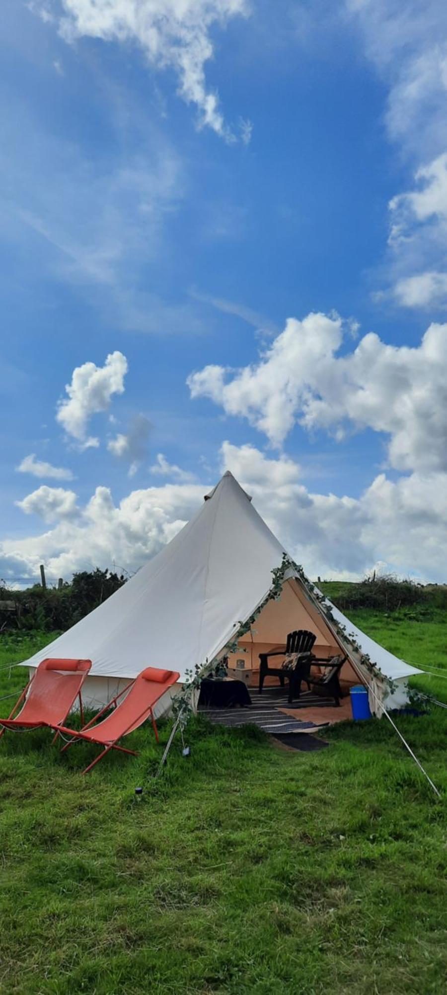 Summit Camping Kit Hill Cornwall Panoramic Views Grass Pitch From 15Pn Or Bella Bell Tent 75Pn Callington Exterior foto