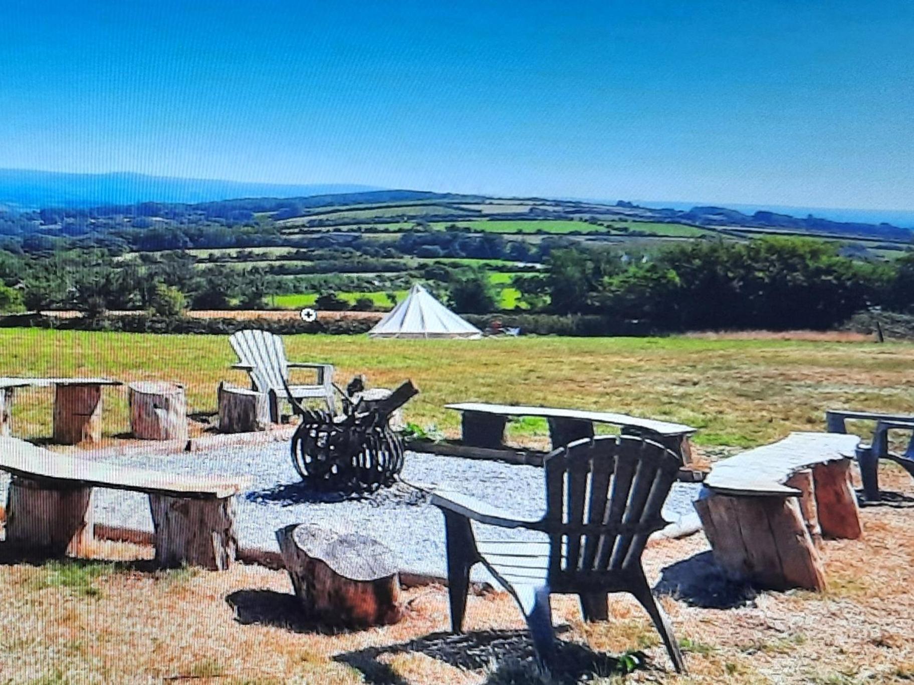 Summit Camping Kit Hill Cornwall Panoramic Views Grass Pitch From 15Pn Or Bella Bell Tent 75Pn Callington Exterior foto